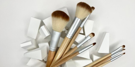 The Difference Between Using A Sponge VS A Brush For Your Foundation Application