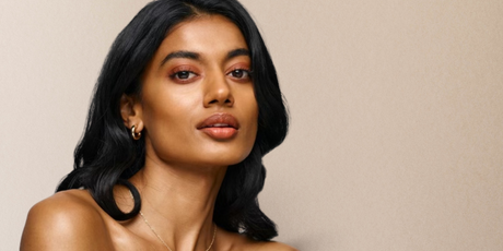 How to Choose Makeup for Mature Skin