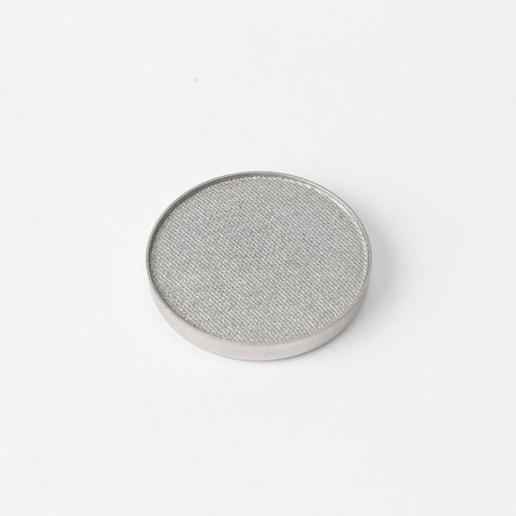 Lunar Pressed Eyeshadow – vegan, buildable, blendable, multiuse, skin-loving formula by Puzzle Makeup