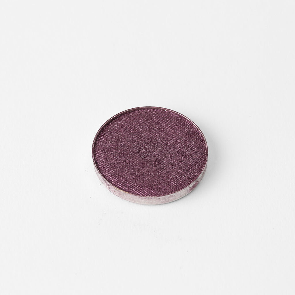 Moonvista Pressed Eyeshadow – vegan, buildable, blendable, multiuse, skin-loving formula by Puzzle Makeup